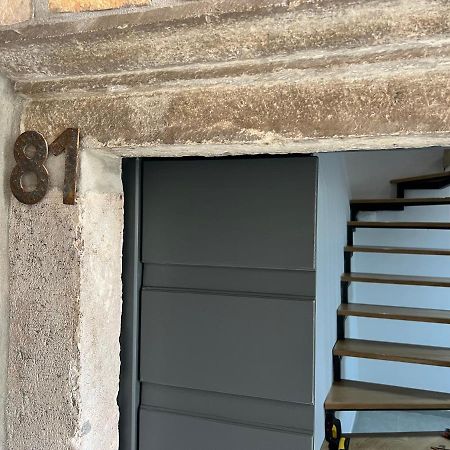 Seayou!***Charming 1-Bedroom Rental Unit In The Old City Center Of Cres Esterno foto